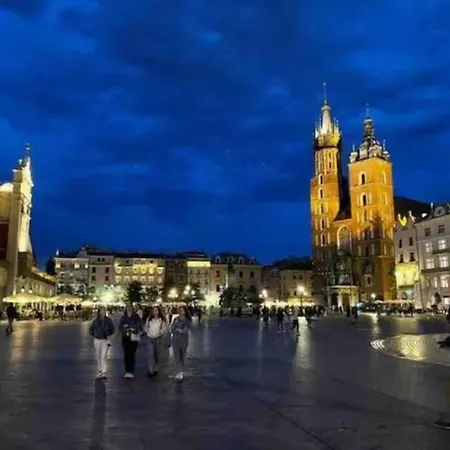 Heart Of Old Town / Florianska 19 Apartamento
